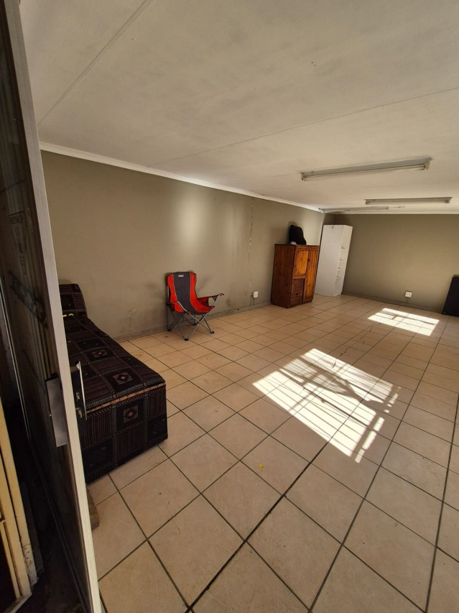 To Let 3 Bedroom Property for Rent in Universitas Ridge Free State